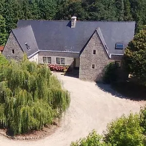  Maison d'hôtes Domaine De Montloue - Relais Bien-être